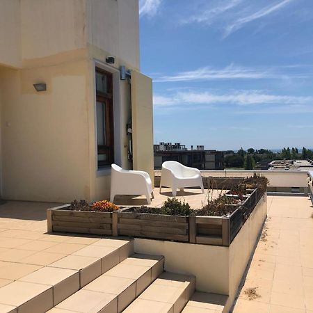 Beautiful Penthouse Apartment With Terrace - 4 Minute Walk To The Beach Troia Exteriör bild