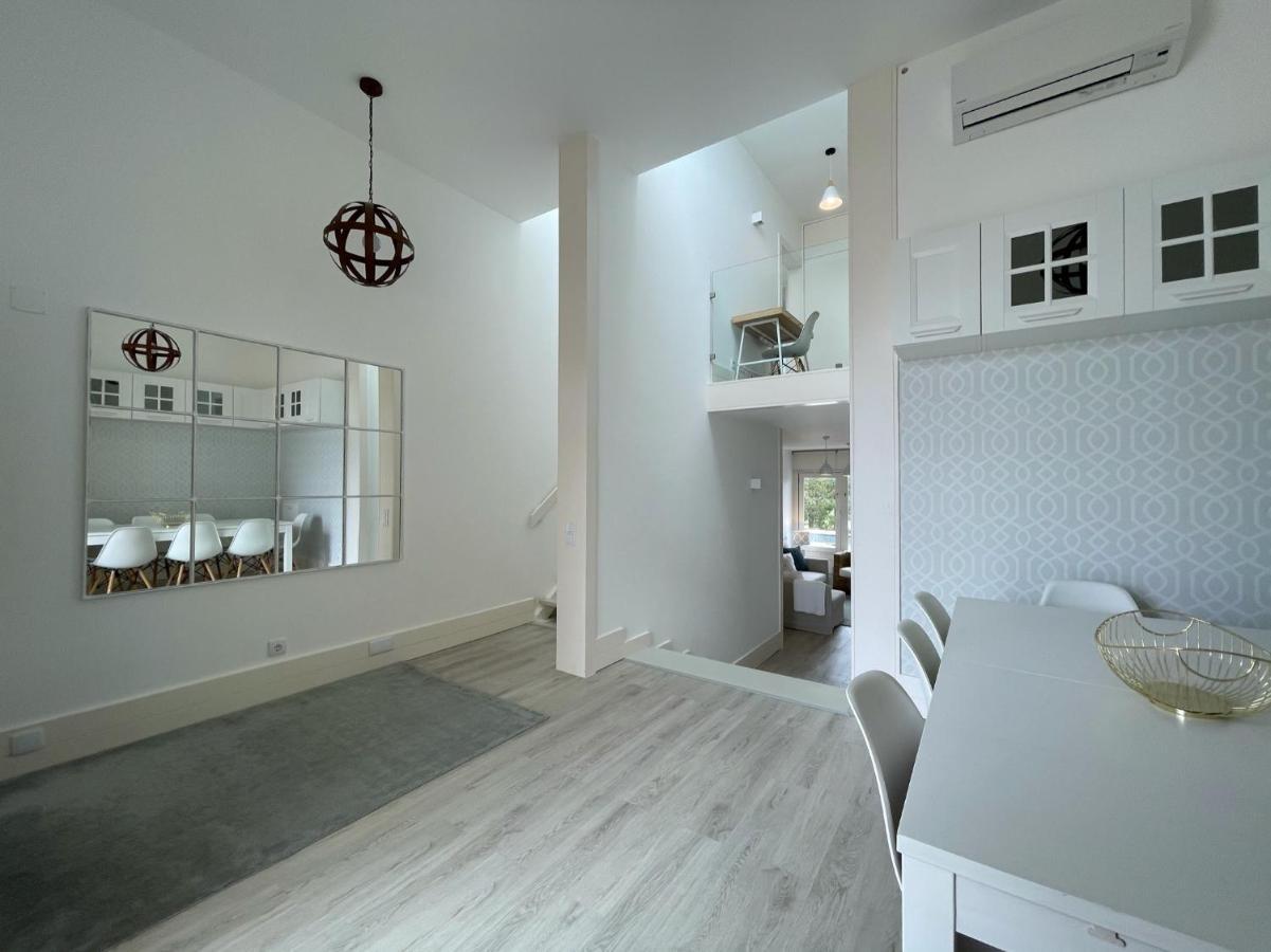 Beautiful Penthouse Apartment With Terrace - 4 Minute Walk To The Beach Troia Exteriör bild