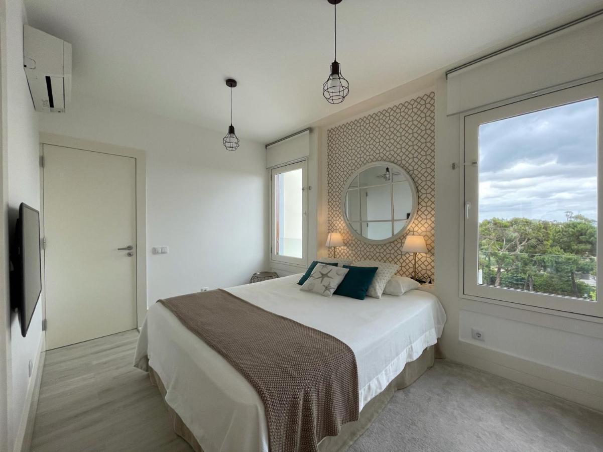Beautiful Penthouse Apartment With Terrace - 4 Minute Walk To The Beach Troia Exteriör bild