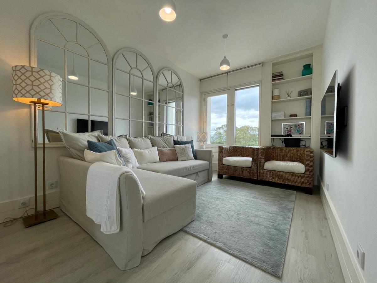 Beautiful Penthouse Apartment With Terrace - 4 Minute Walk To The Beach Troia Exteriör bild